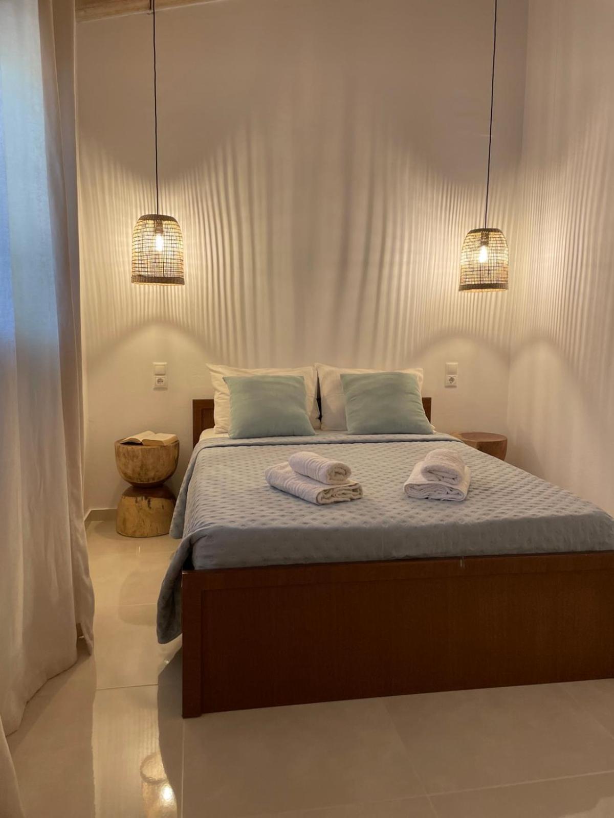 Villa Aspasia With Private Jacuzzi - Oasis Resort Kokkinos Pirgos Bagian luar foto